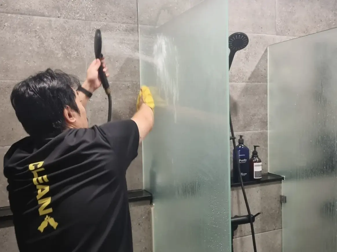 동구 사복동 건물 세면대·파우더룸 바닥 위생청소 사례 - 행진크린