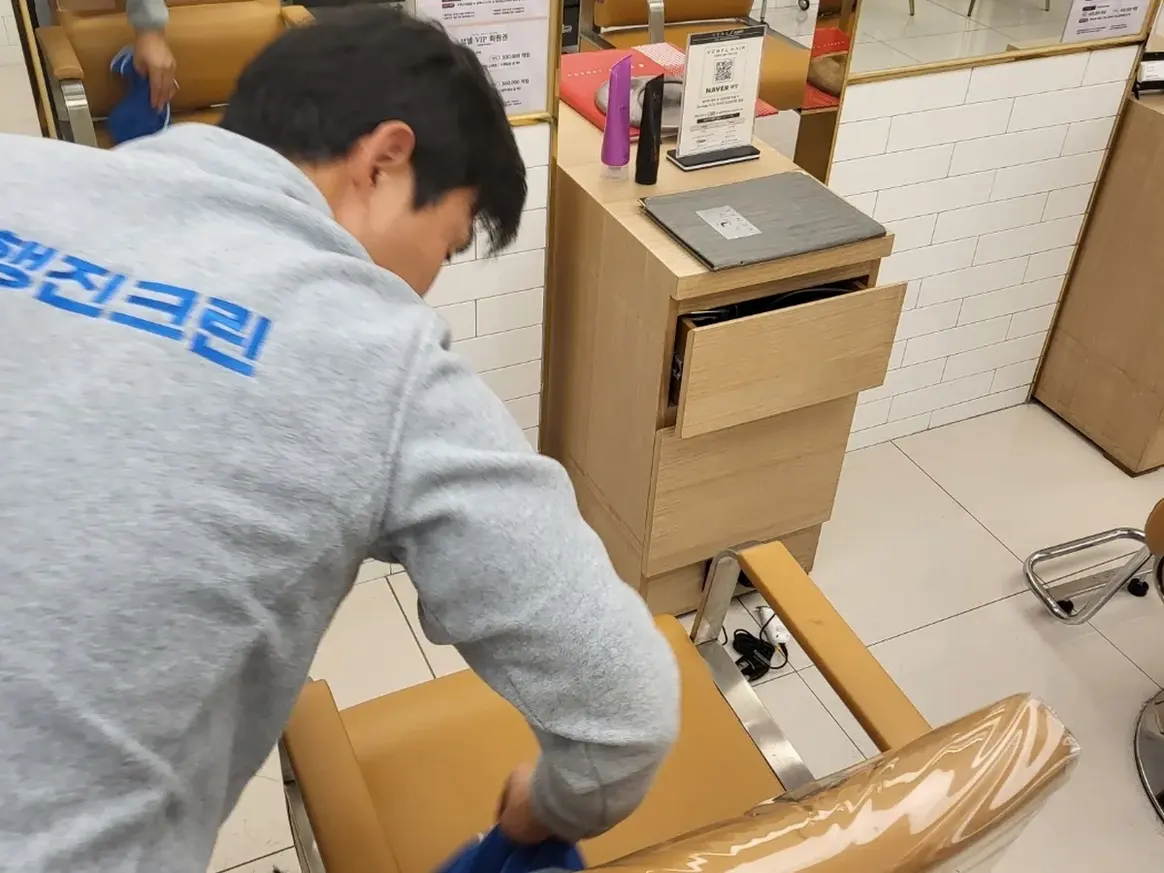 서구 내당동 미용실 복도·대기 동선 야간 위생청소 사례 - 행진크린